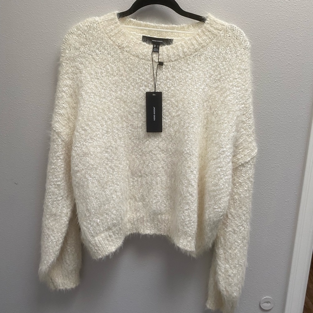 Oversized cute layering sweater!